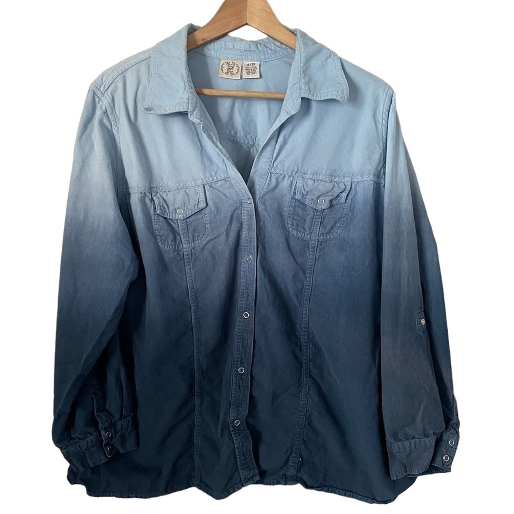 Vintage DCC Woman Women’s Plus Size 18/20 Snap Front Roll Tab Sleeve Tunic Shirt